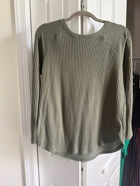 American Eagle Olive Waffle Knit Plush Long Sleeve Top